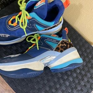 MICHAEL KORS CHUNKY SNEAKERS
